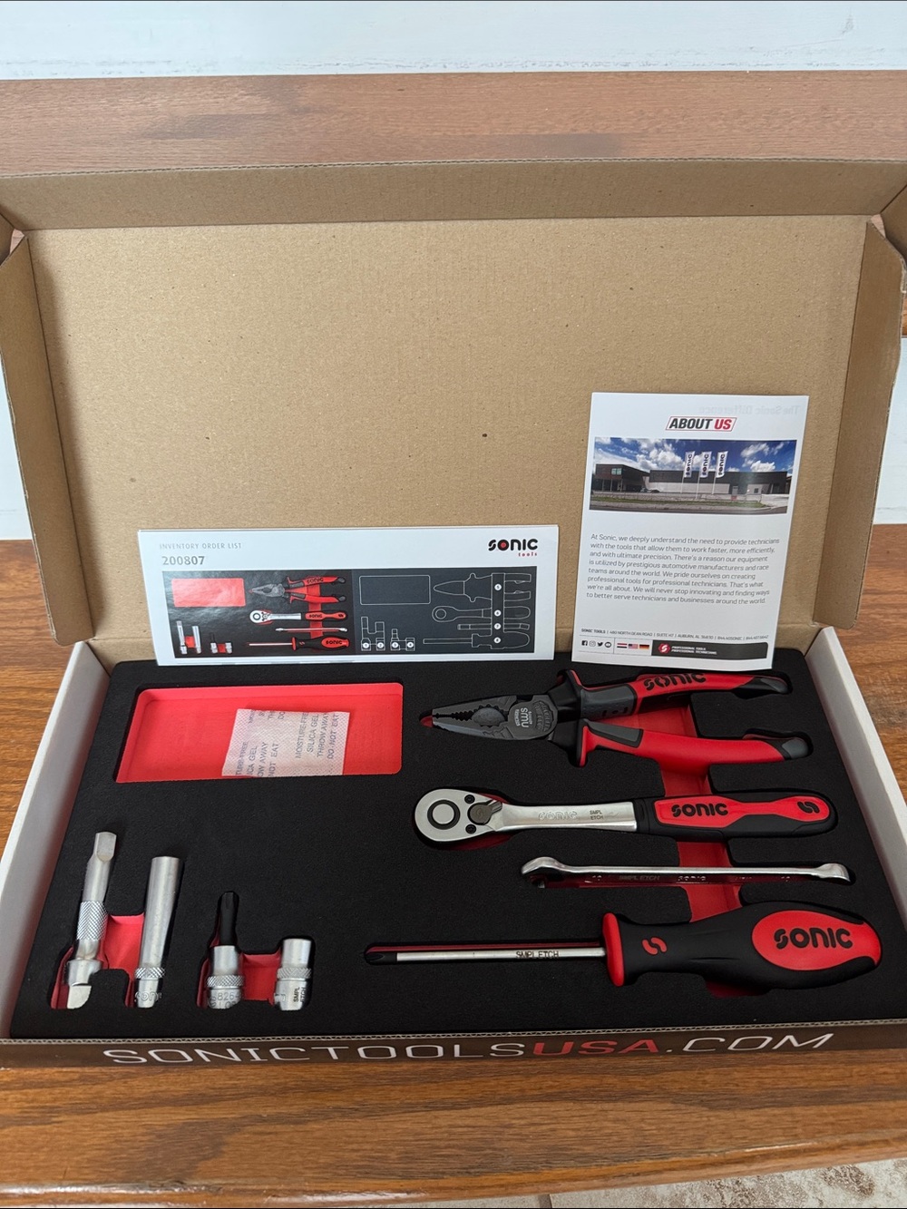 NEW Sonic 9-Piece Sample Hand Tool Set
